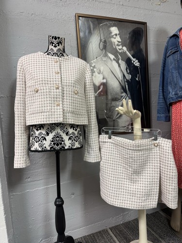 NWOT HOUSE OF HARLOW 1960 | 2pc Tweed Jacket & Skort (Shorts/Skirt) Sz L