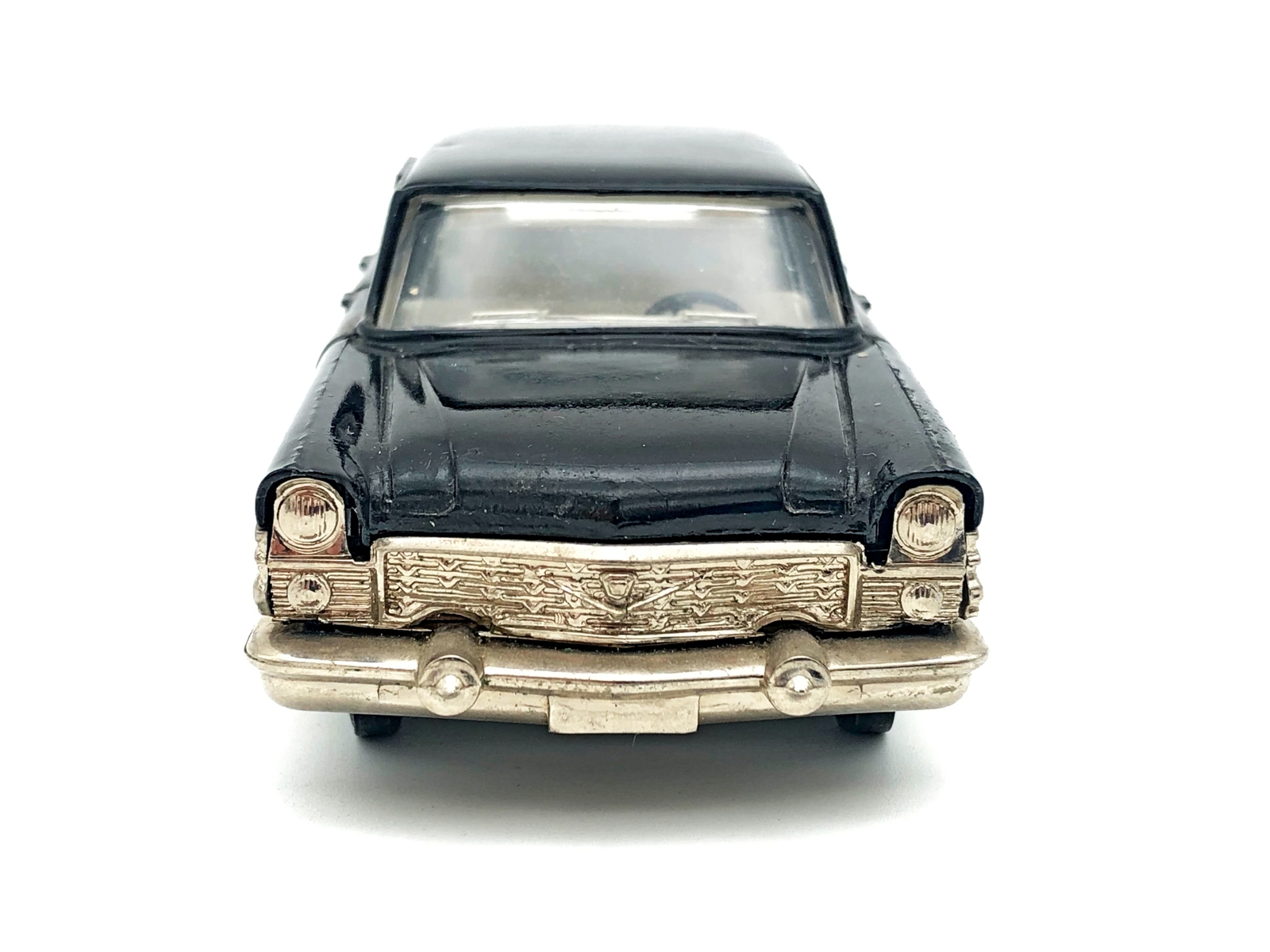 Chayka Gaz 13 A15 Vintage Model Car 1:43 Collectible Auto USSR 1988