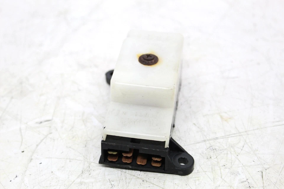 1993 Suzuki Katana 600 Gsx600f Relay Assembly Fuse Box - Image 4 of 4