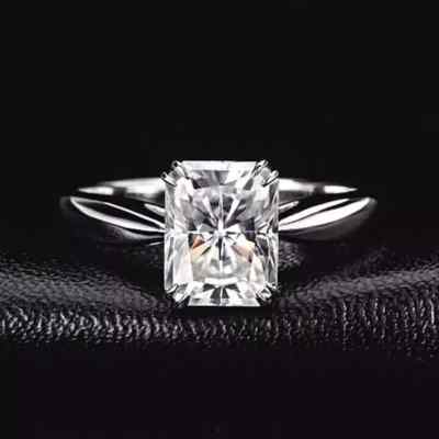 2,24 ct Radiant Cut Moissanit Solitär Verlobungsring 14 K Weißgold vergoldet