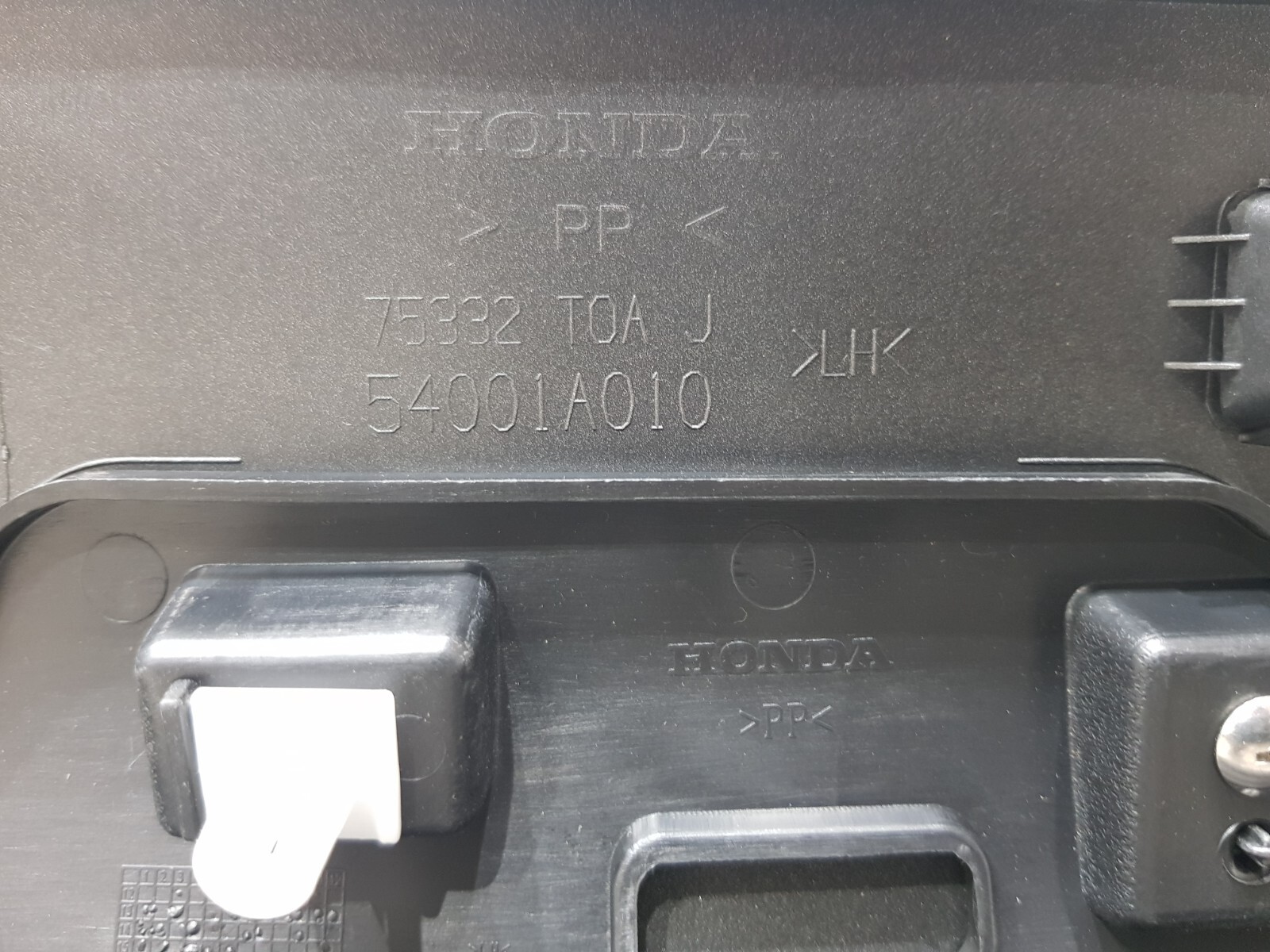 Foto 10 di 12
