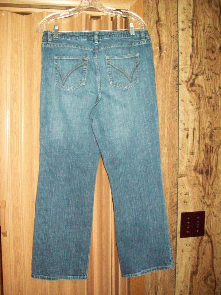 VENEZIA STRETCH BOOTCUT WOMEN'S SIZE 2 PETITE JEANS GUC - Image 2 of 3