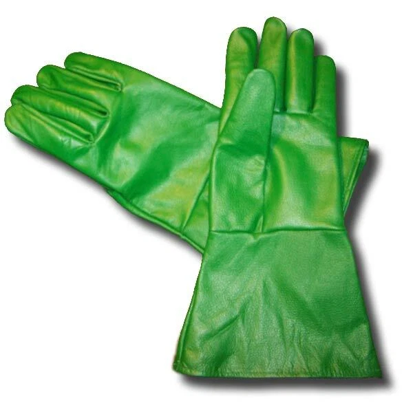 Green Leather Gauntlet Gloves for Renaissance Faires, Cosplay, and Theater - Image 2 of 4