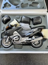 BMW R1200RT 1:10 Scale Motorcycle Model AUTOart Boxed & Complete Mint Condition