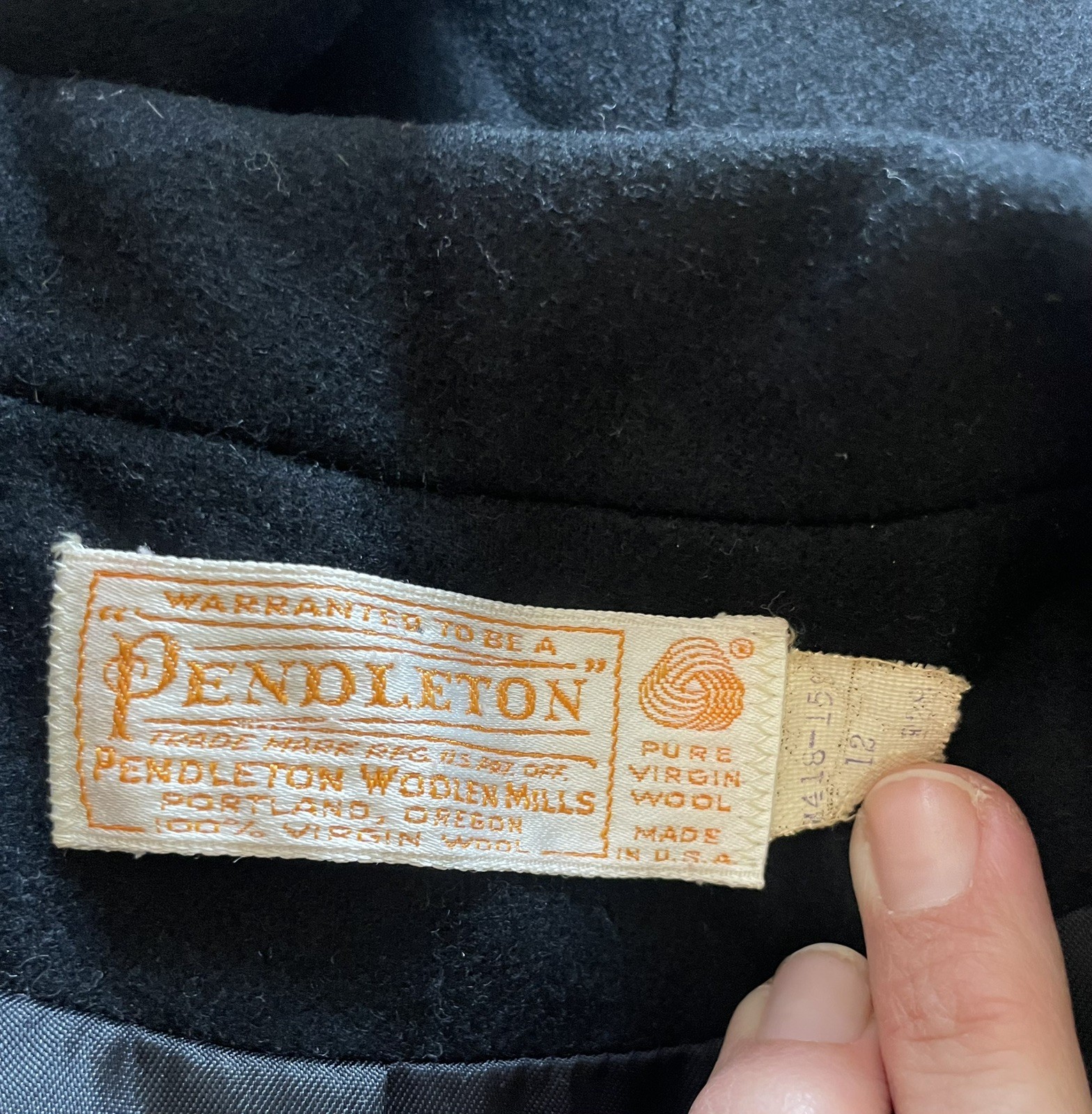 VTG Pendleton Woolmark Black Lined Blazer. Size S… - image 8