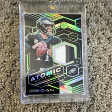 Panini Obsidian Atomic Material Carson Wentz #AM-34 Eagles Etch Green /25