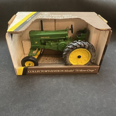 John Deere 1953 Model 70 Row-Crop Tractor Collector's Edition 1/16th Scale #5611