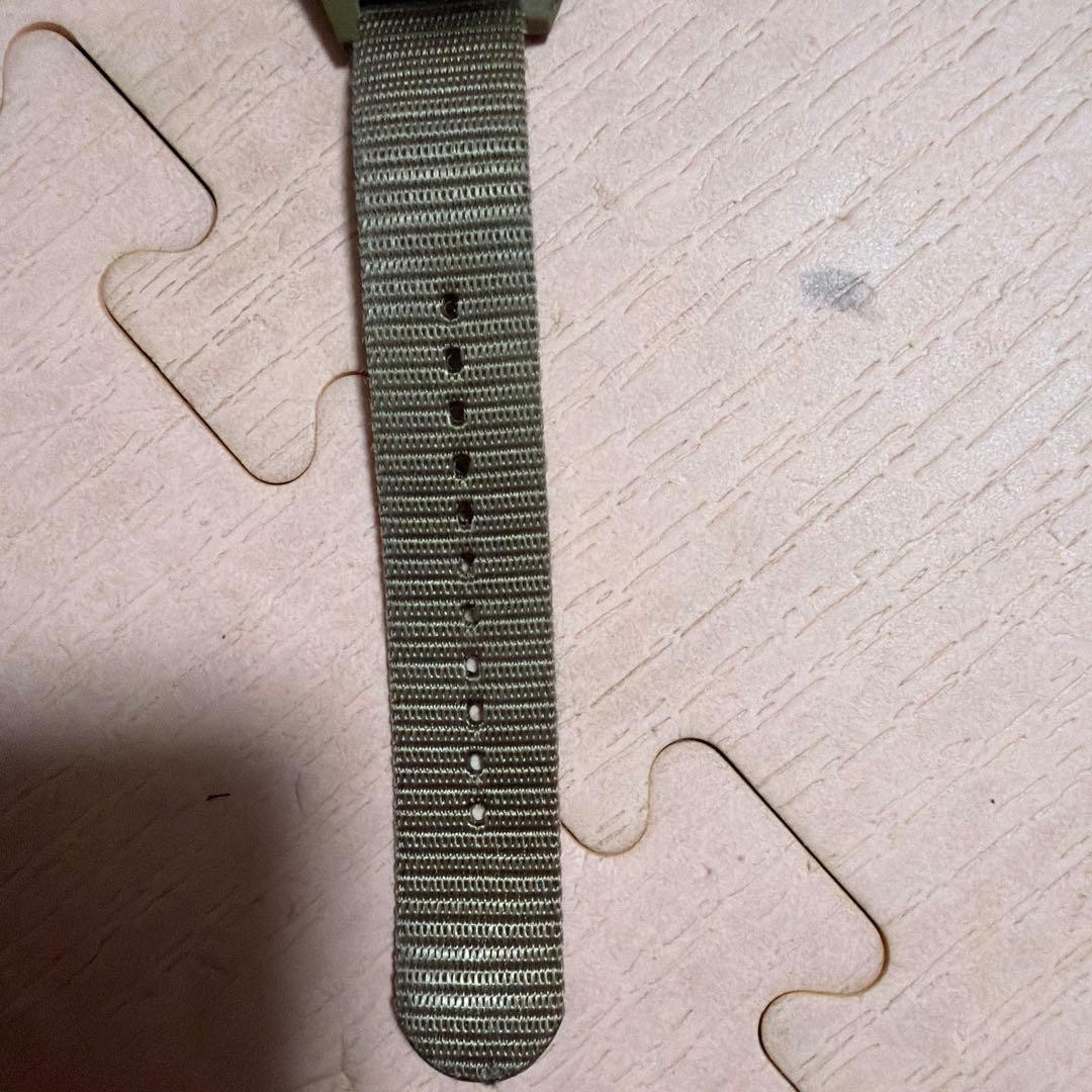 Marathon US Gov Watch Navigator Desert Tan Plastic Old Model Good Condition image 6