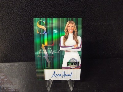 2025 Leaf Metal Women Of Sport Auto Green Slay 1/3 Ava Hunt - KC Chiefs MINT