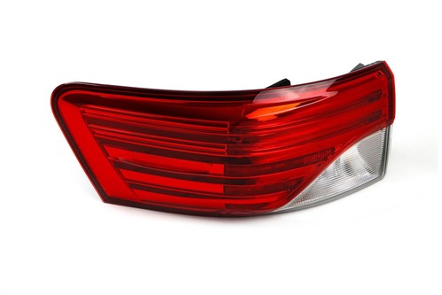 Toyota Avensis Faro Trasero LED Izquierdo Exterior 12-15 Familiar Luz conductor - Imagen 2 de 12