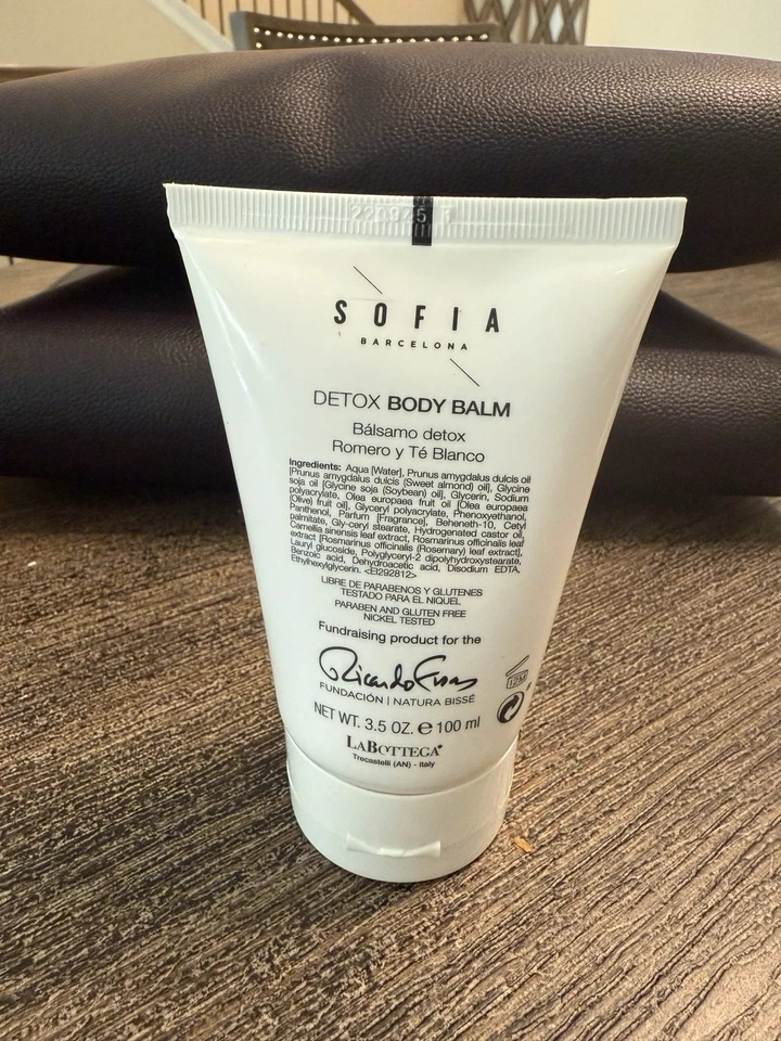 JUEGO DE 3 - Natura Bisse - Champú + Acondicionador + Jabón Corporal - 100ML / 3,4OZ CADA UNO Foto 3 de 4