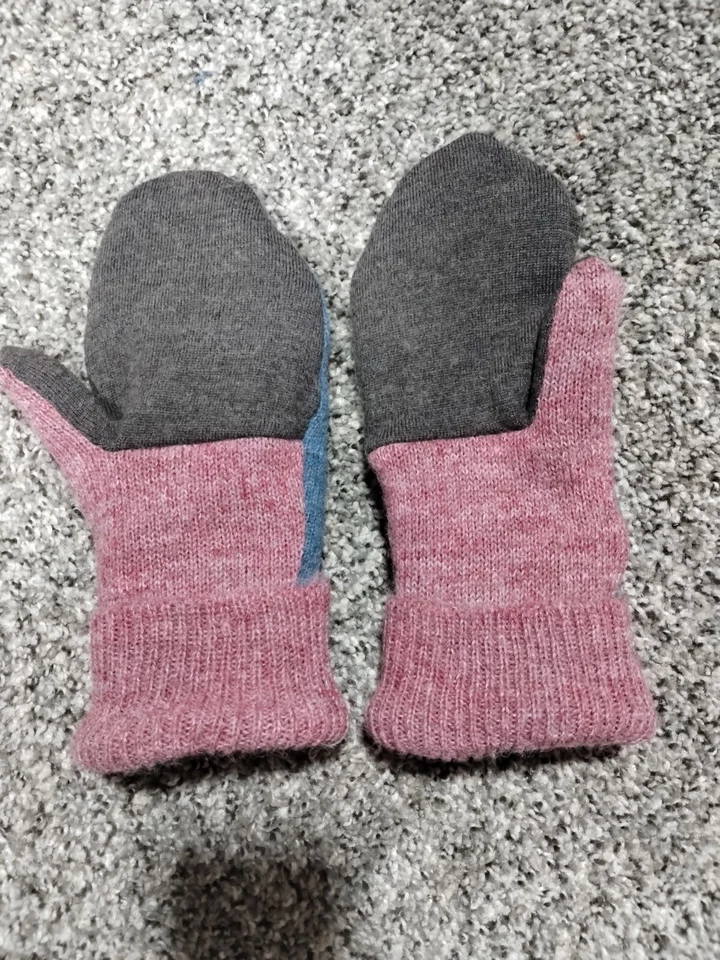Шерстяные варежки ручной работы из переработанной шерсти с флисовой подкладкой Blizzard - Изображение 2 из 4