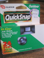 FUJI FILM QUICK SNAP 35MM DISPOSABLE CAMERA 27 EXPOSURES 400 ISO SPEED Exp 1998