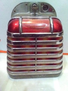 SOLOTONE CORPORATION WALL BOX JUKE BOX LOS ANGELES CA COIN OPERATED