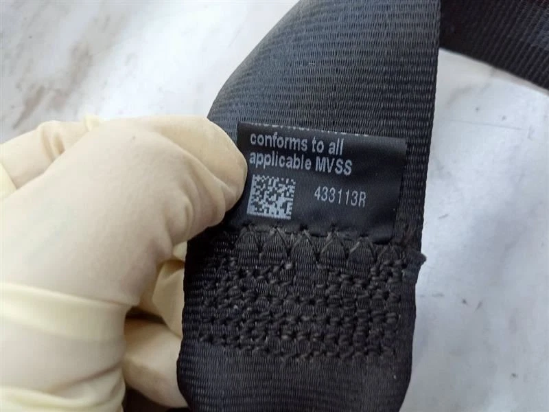 2011 - 2015 HYUNDAI SONATA RIGHT PASSENGER SIDE SEATBELT RETRACTOR  Foto 3 de 4