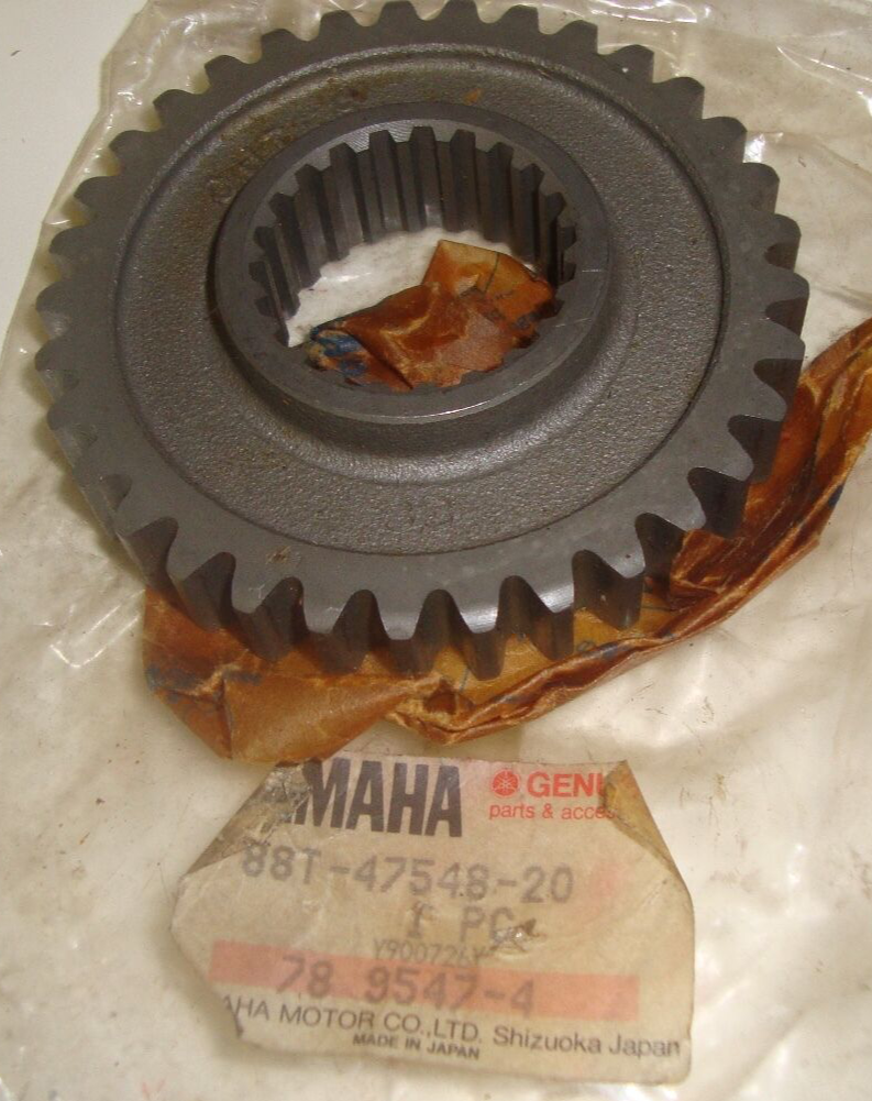 Yamaha Snowmobile ET410,VT480 1991-1994 Track Drive Sprocket 88T