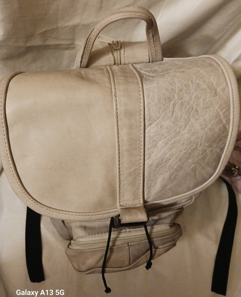 Vintage two tone leather backpack made in Mexico Vintage genuine leather backpack made in Mexico patchwork  main image 2