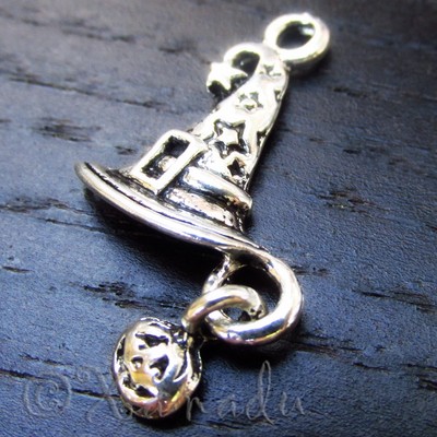 Halloween Wizard Hat, Witch Hat Wholesale Charm Pendants C8920 - 10, 20 Or 50PCs