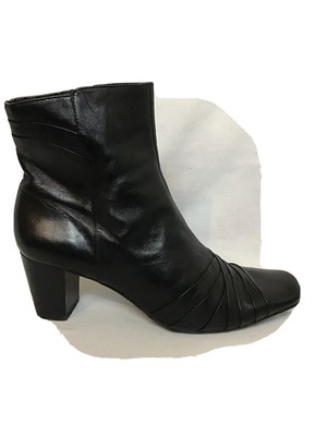 ladies black leather ankle boots size 6
