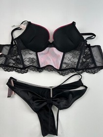 Victoria&rsquo;s Secret Very Sexy Push Up Bra & Brazilian Bottom Set  34C/S  NWT