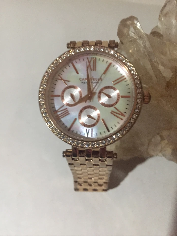 Reloj para Hombres Caravelle New York Oro Rosa Estrás Bling Con Batería Nueva Foto 2 de 4