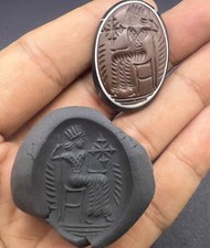 Roman Era Very Unique Queen Historical Story Intaglio Stamped Seal Amulet