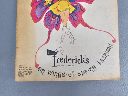 FREDERICK'S OF HOLLYWOOD FASHION CLOTHING LINGERIE CATALOG VOL. 26 #129 1972 - Imagen 3 de 10