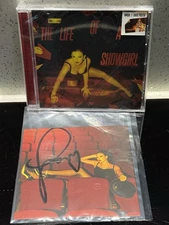 Taylor Swift The Life of a Showgirl (FE), CD With Poster & Signed photo - NEW