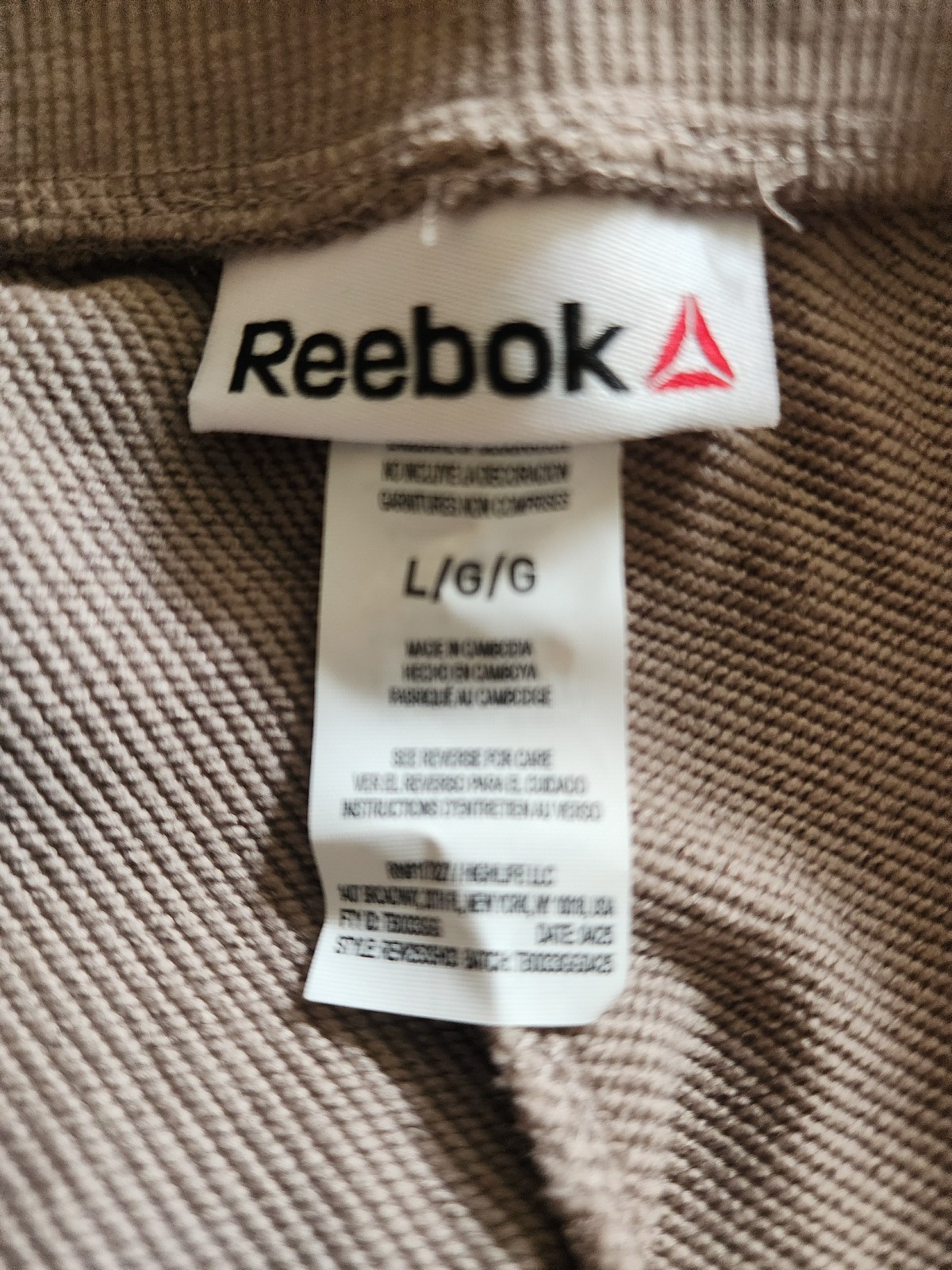 Reebok Women's Relaxed Athletic Brownish/Tan Shorts Size Large With Pockets NEW thumbnail 5