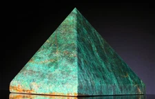 150MM Green Kyanite Pyramid Natural Healing Chakra Crystal Pyramid Gemstone Gift