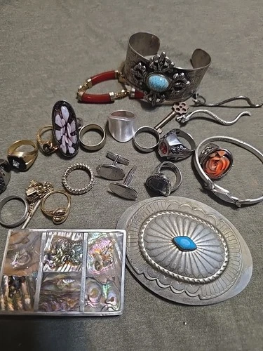 VINTAGE/COSTUME JEWELRY RINGS BRACELETS BELT BUCKLES Abalone Etc