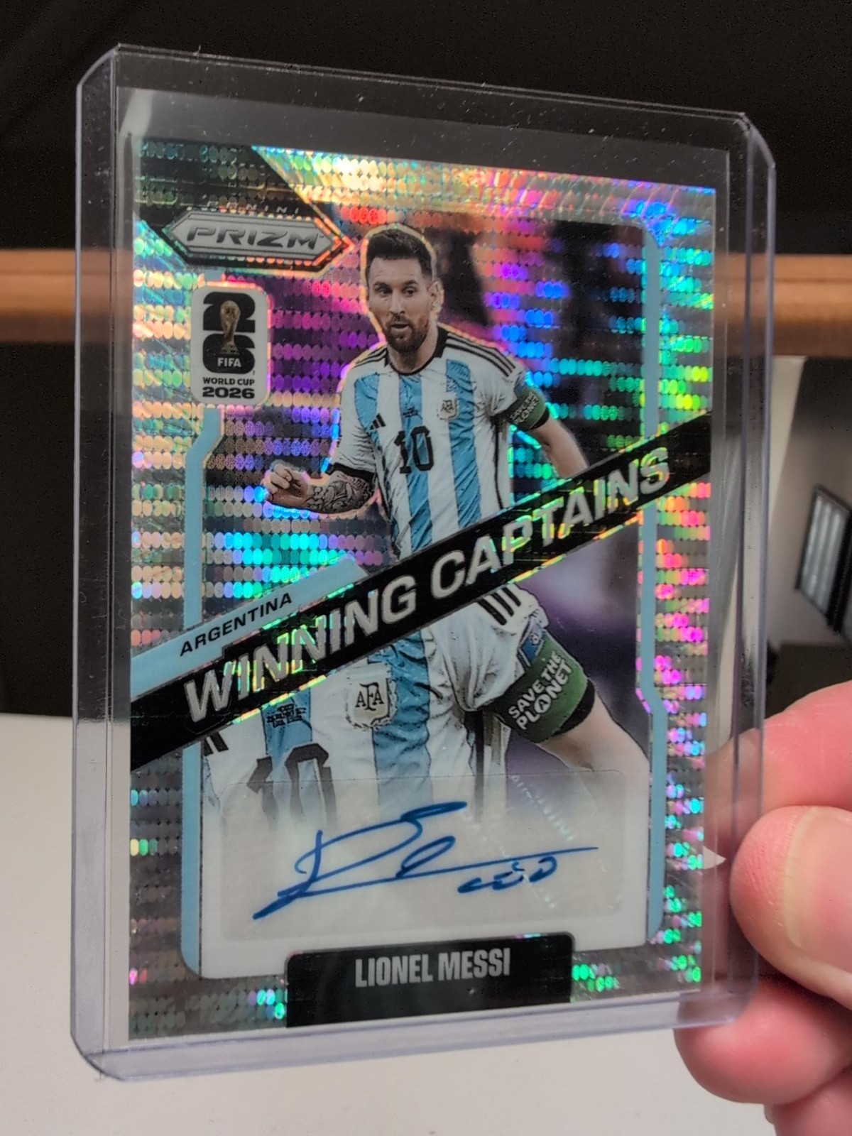 Lionel Messi AUTO 2026 PANINI Prizm FIFA WC Winning Captains WC-LM Breakaway view 23