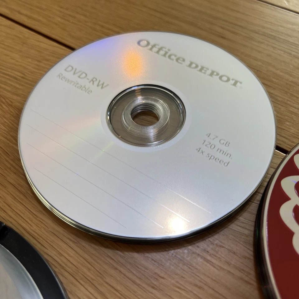 26 Job Lot Blank disks DVD 6x DVD-RW, 9x DVD+RW, 7x DVD-R, 4x CD-RW, Storage Box - Image 2 of 4