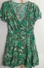 Spell & The Gypsy Ruffle Mini Dress Green Floral With Pockets V-Neck Size Small