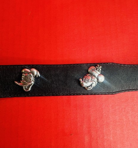 Vtg 1996 Disney Brighton Size 20 Black Leather Belt W Mickey Pluto Daffy Donald - Picture 4 of 9