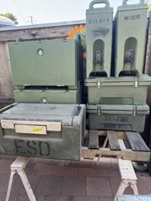 MILITARY CONTAINER, HOT MEALS … CAMBRO Mfg