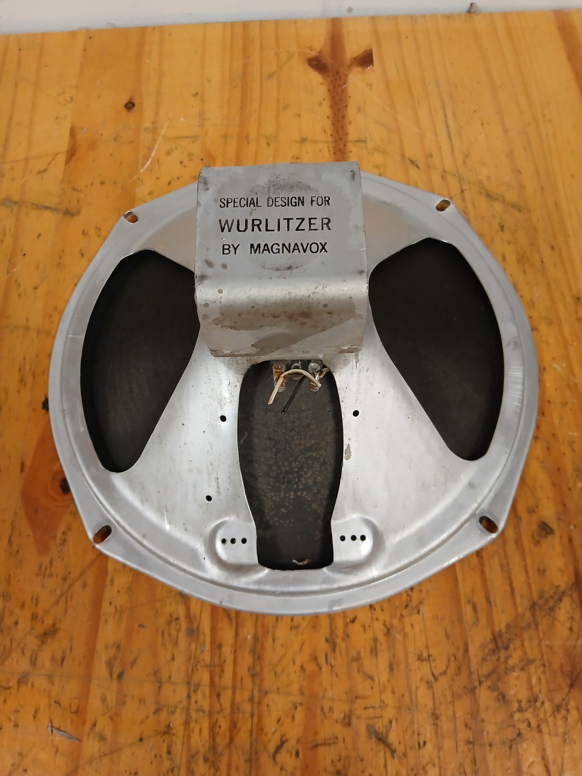 Wurlitzer Magnavox P232 12" Alnico speaker Nice #1