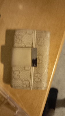Authentic Vintage Gucci Key Holder Case