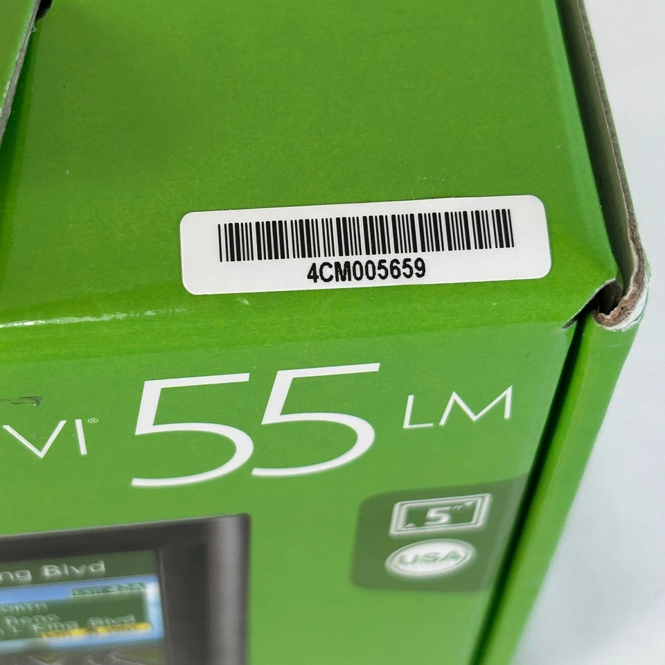 Garmin Nuvi 55LM 5 Inch GPS Navigation Device Free Lifetime Maps USA New - Image 2 of 4