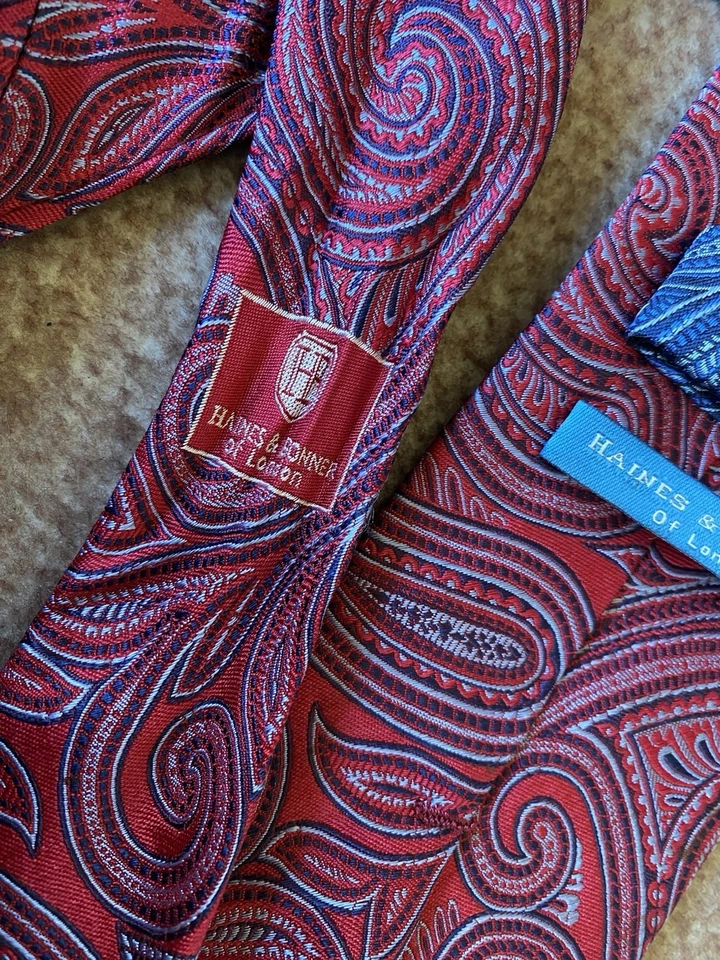 Corbata Haines & Bonner Of London hecha a mano seda cachemira roja y azul Foto 2 de 4
