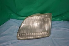2000 Ford Expedition Drivers Side Headlight Assembly Oem Used Left