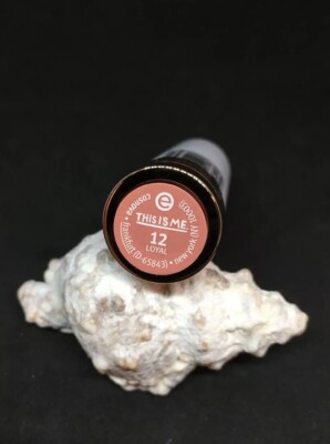 essence THIS IS ME. Lipstick Lippenstift 12 LOYAL 3,5g *neu*  