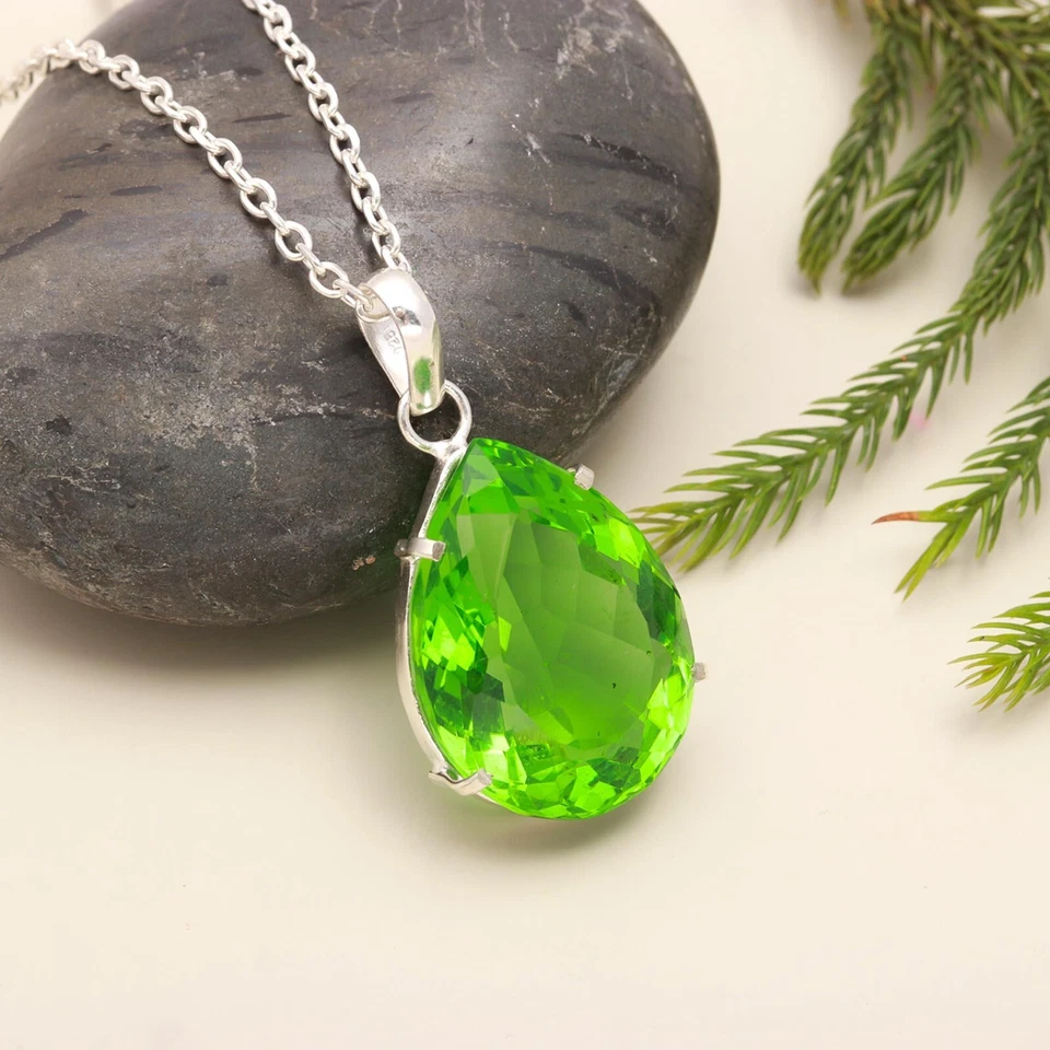 Colgante de cuarzo peridoto natural en forma de pera de plata maciza 925 colgante para ella Foto 2 de 4