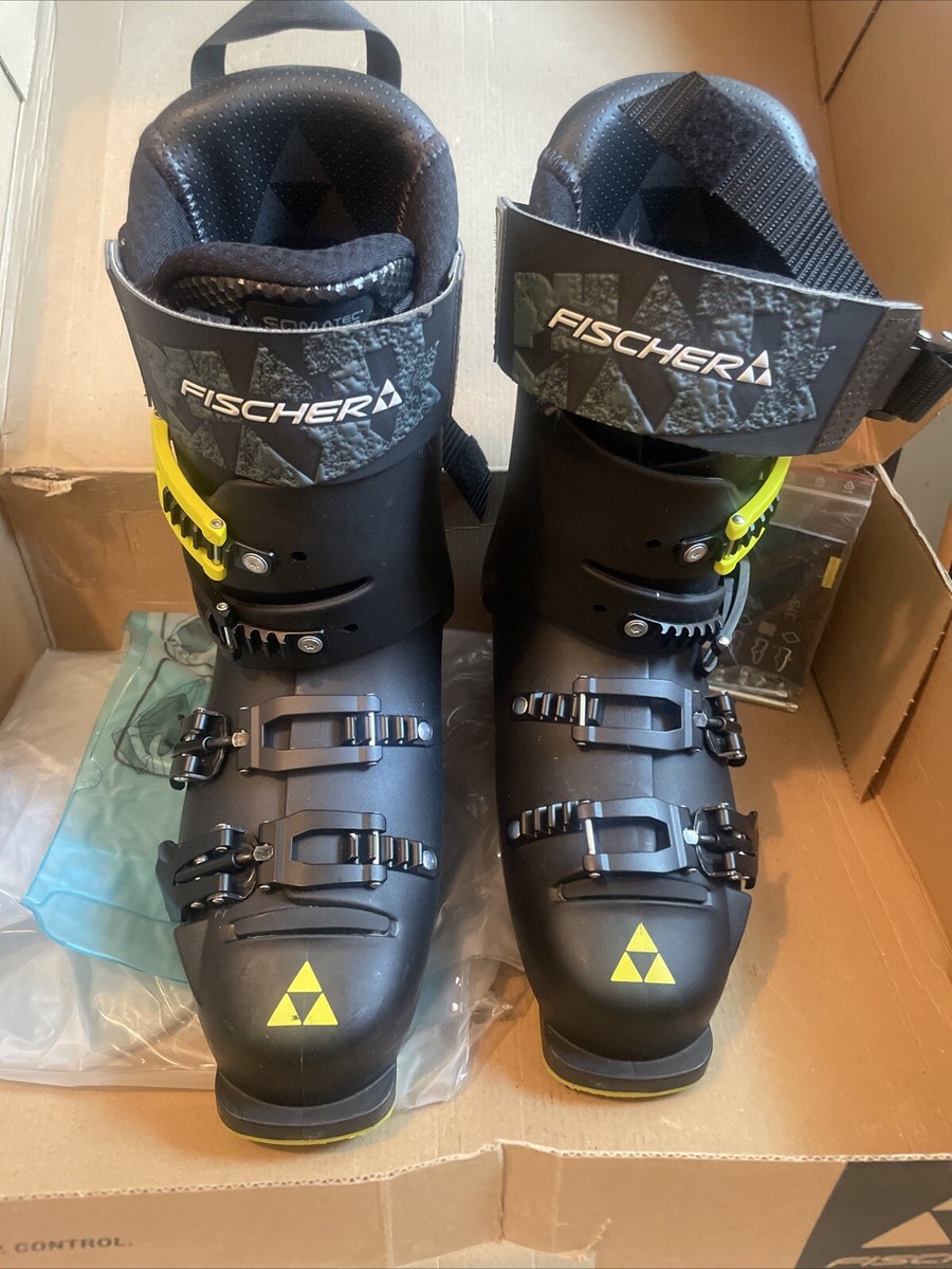 Fischer RC4 130 Vacuum Ski Boots Mens 25.5 Mondo (US 7.5) Race