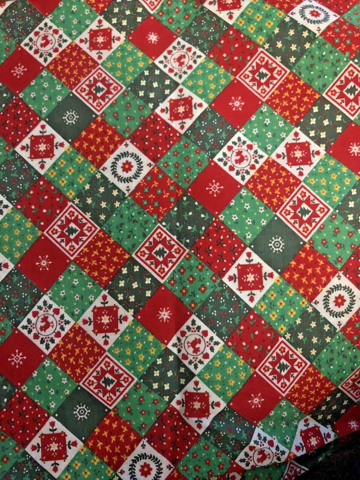 VTG Cranston VIP Calico Patchwork 1 " Square Christmas Cheater Quilt Fabric BTFQ - Image 4 of 4