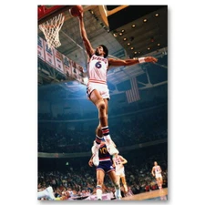 81921 Julius Erving Dunks Basketball Vintage Wall Print Poster US