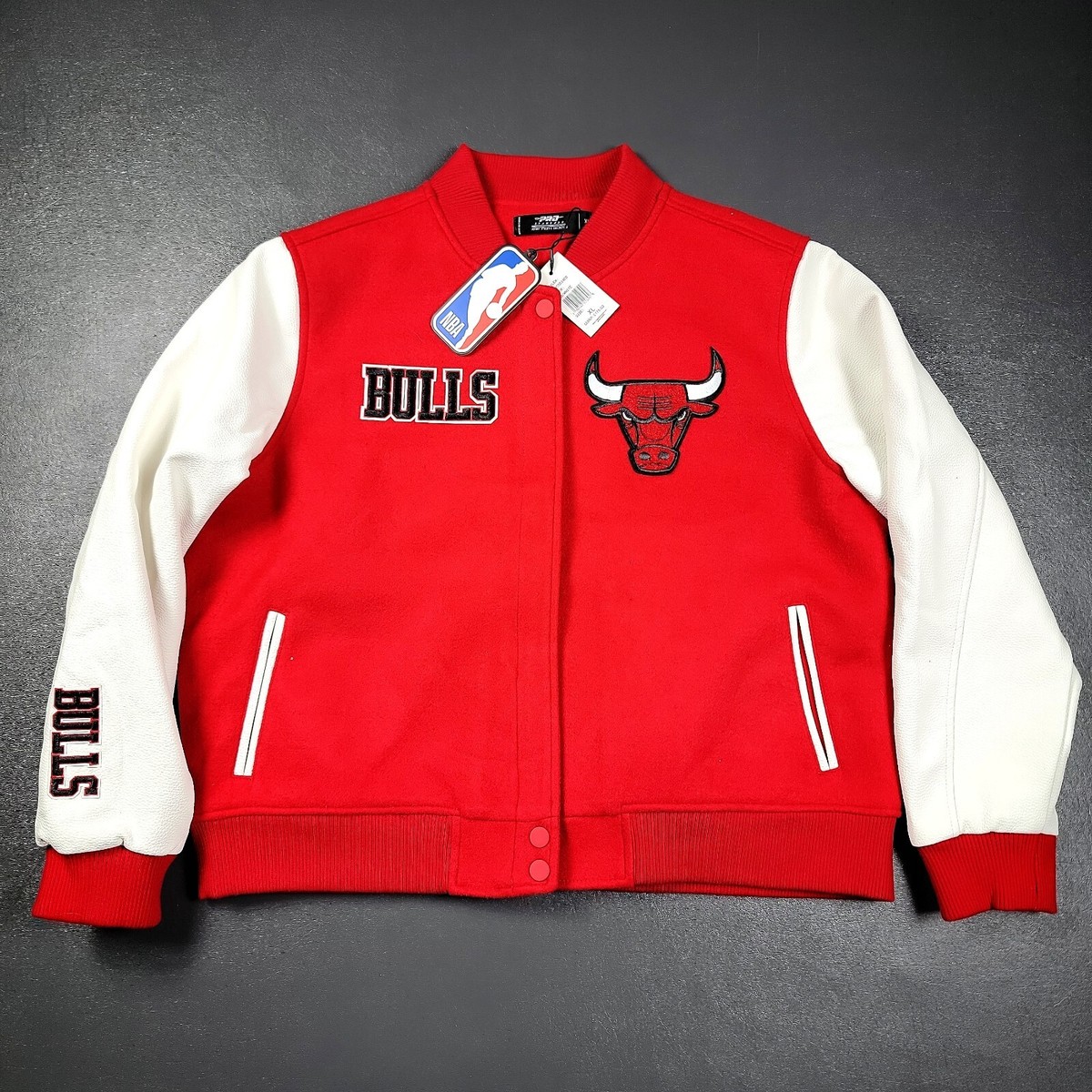 100% Authentic Pro Standard Chicago Bulls Varsity Wool