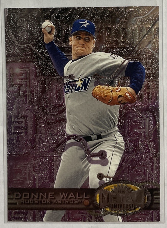 1997 Fleer Metal Baseball Donne Wall Base Card #142 Complete Your Set! ⚾️