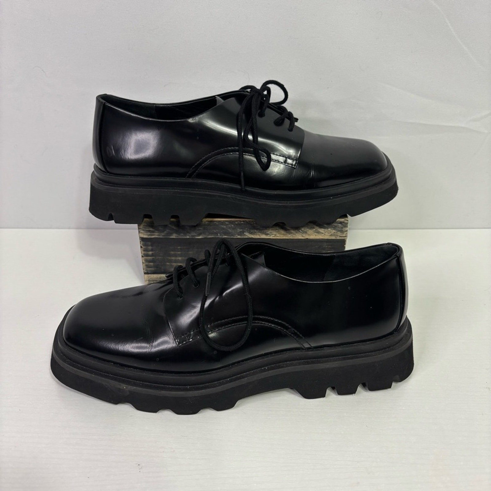 SAOLA Scarpe Oxford Maeve Anthropologie in pelle nera con suola platform grossa taglia 38