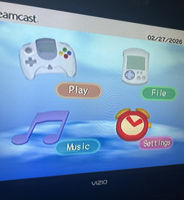 Vintage Sega Dreamcast Bundle - Console/Controller & Cables PLUS 2 VMU's Working